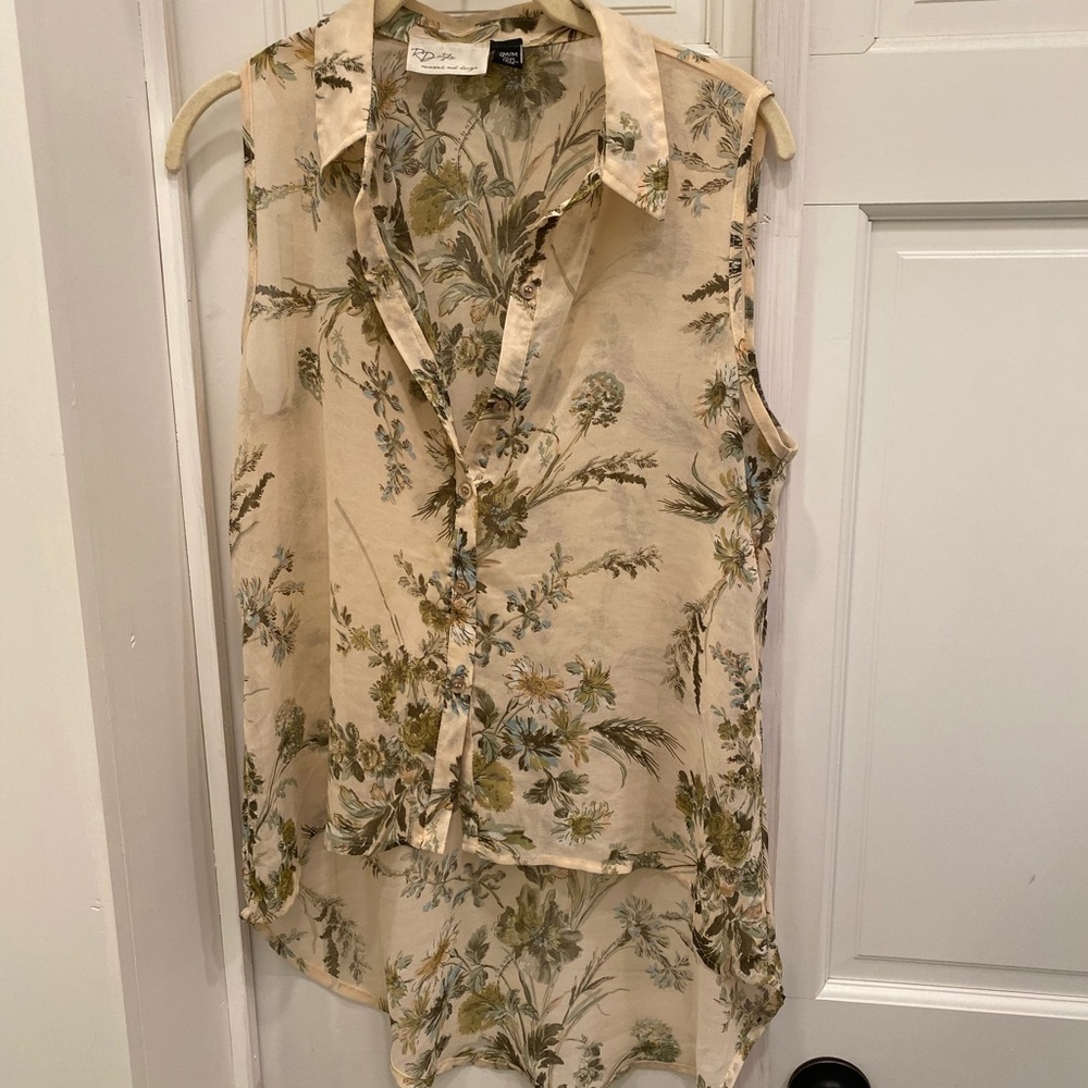 RD Style High-Low Sleeveless Blouse
